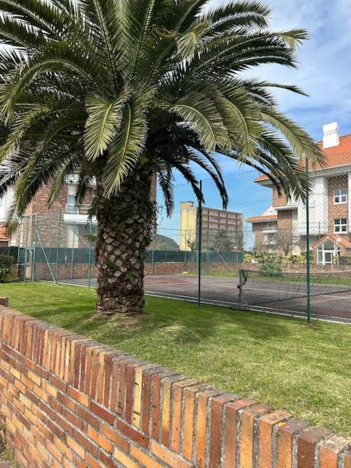 Playa De Berria -Apartamento Con Piscina Y Vistas Al Mar Santoña Exteriér fotografie